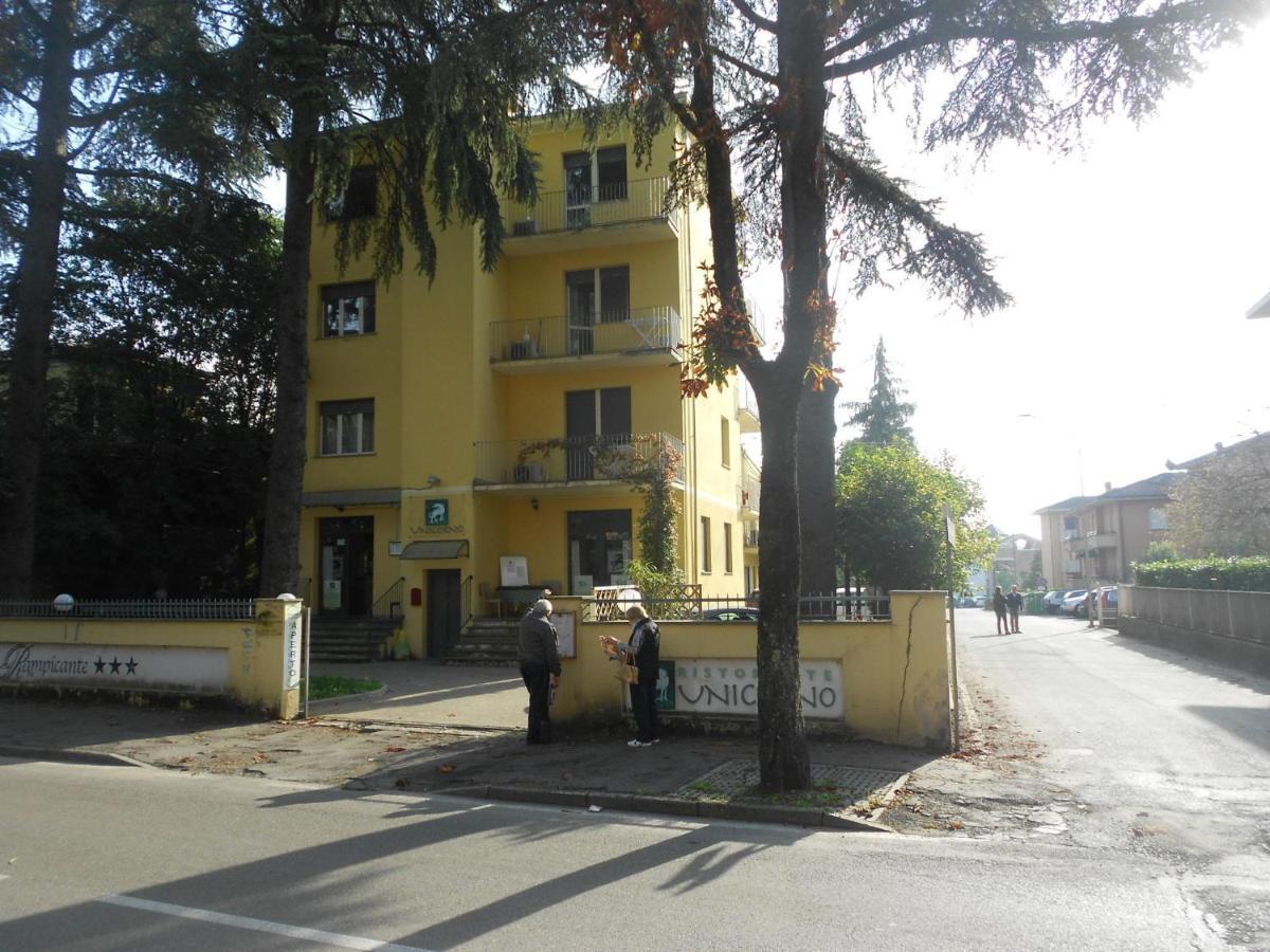 Residence Il Rampicante Monticelli Terme Exteriér fotografie